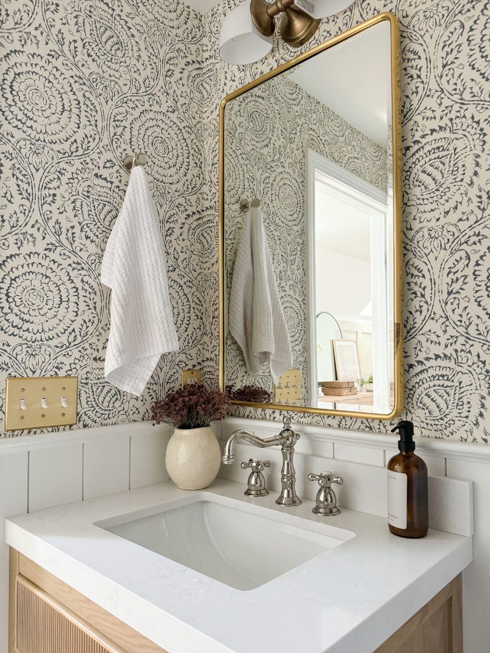 light and airy bathroom