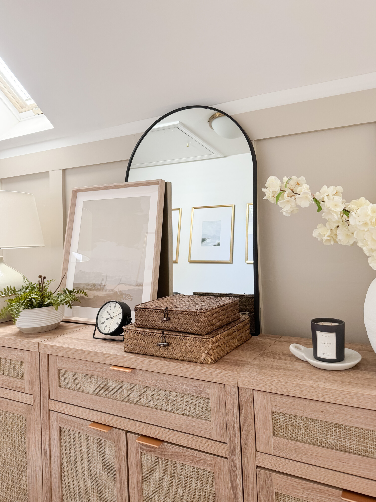 amazon console table styling